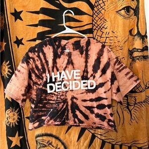 Tie-Dye Graphic Crop Top
